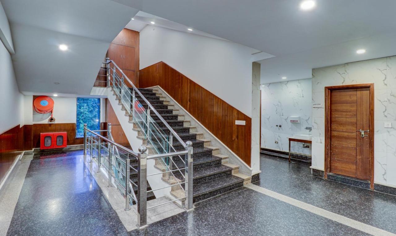 Treebo Premium Pearl Avenue, Ring Road 호텔 데라둔 외부 사진